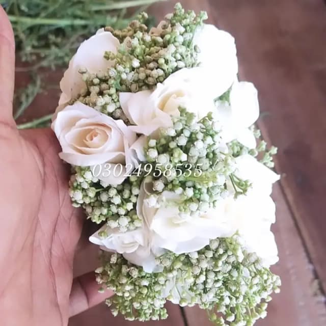 White Roses gujray 2