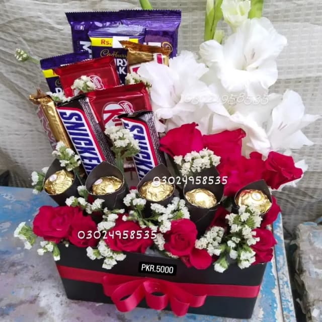 Flowers And Chocolates Box 