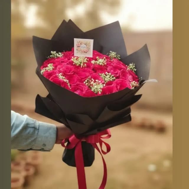 Fresh flowers Red Roses bouquet