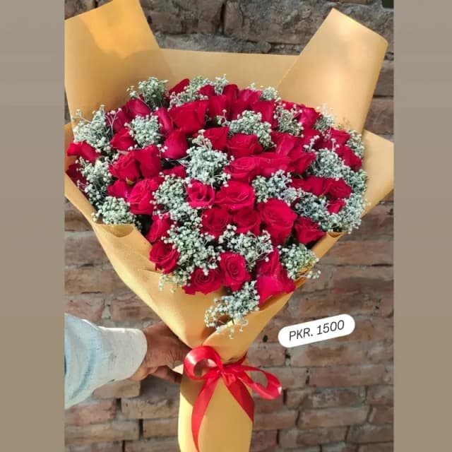Flower red Roses bouquet